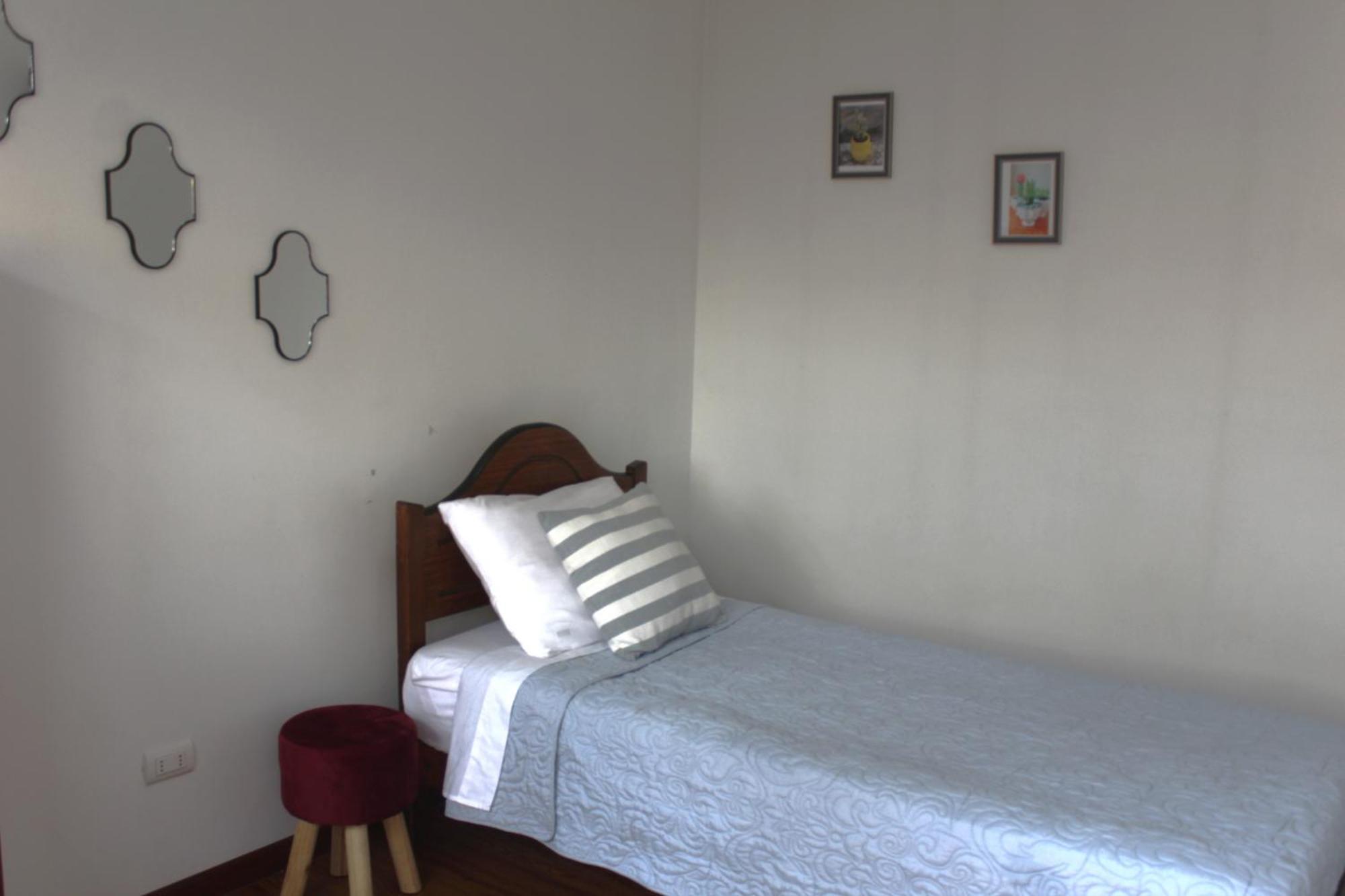 Aero Hostal Santiago de Chile Bagian luar foto